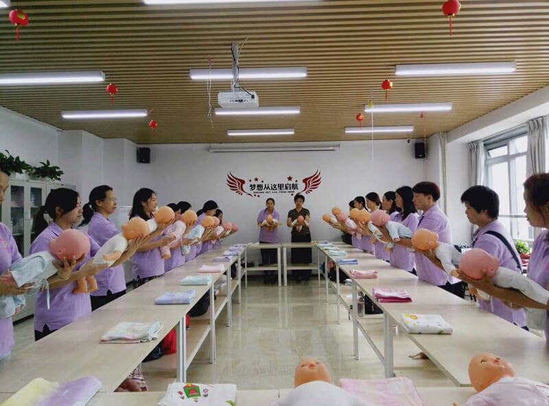 衡水正規(guī)的月嫂公司(衡水正規(guī)的月嫂公司排名)